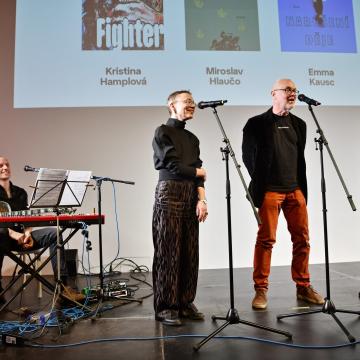 porotci Marta Ljubková a Petr A. Bílek